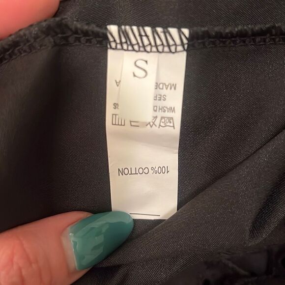 Women's Black Broderie Anglaise V Neck Sleeveless Tunic Dress - Picture 6 of 6